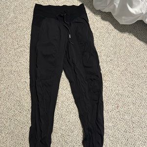 Dance Studio lululemon jogger size 4